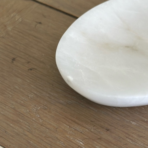 Genuine white alabaster marble stone soap or ring dish bathroom vanity - Picture 5 of 8